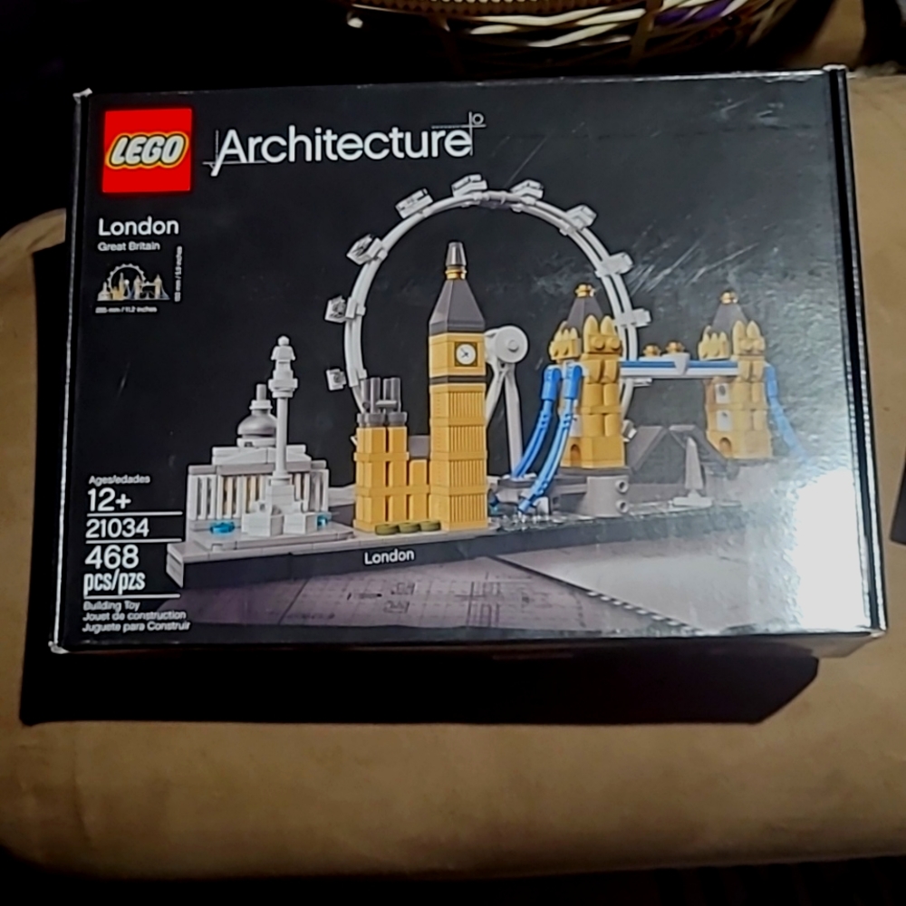 Lego architecture set London.